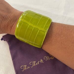 Alligator cuff bracelet